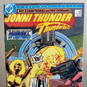 JONNI THUNDER A.K.A Thunderbolt #4 DC COMICS 1985 Vtg